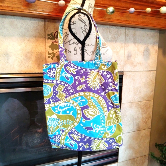 💥3/$20 Old Navy Colorful Bag! - Picture 1 of 12